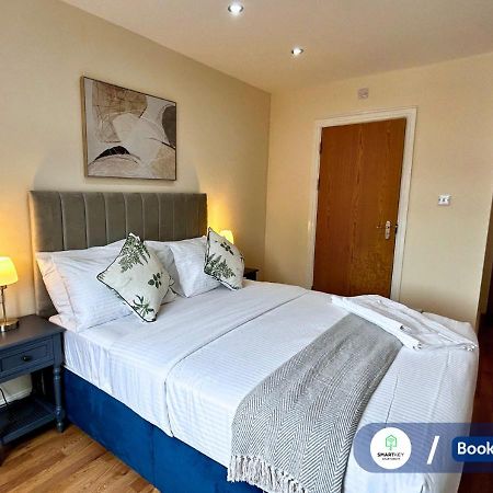 ווטפורד Modern 2 Bed 2 Bath Apartment Free Parking מראה חיצוני תמונה